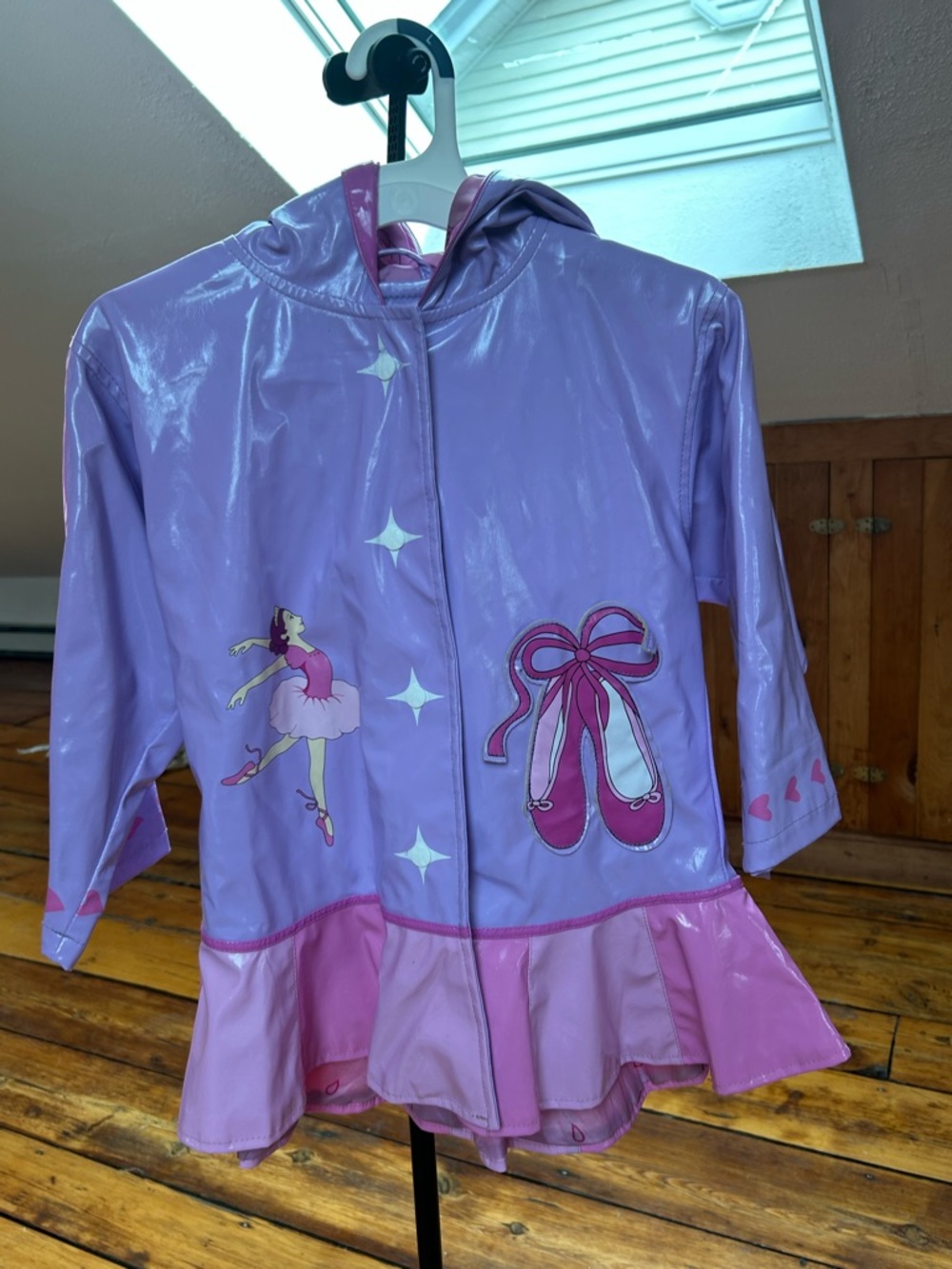 Kidorable Ballerina Tutu Raincoat. Size 4/5.